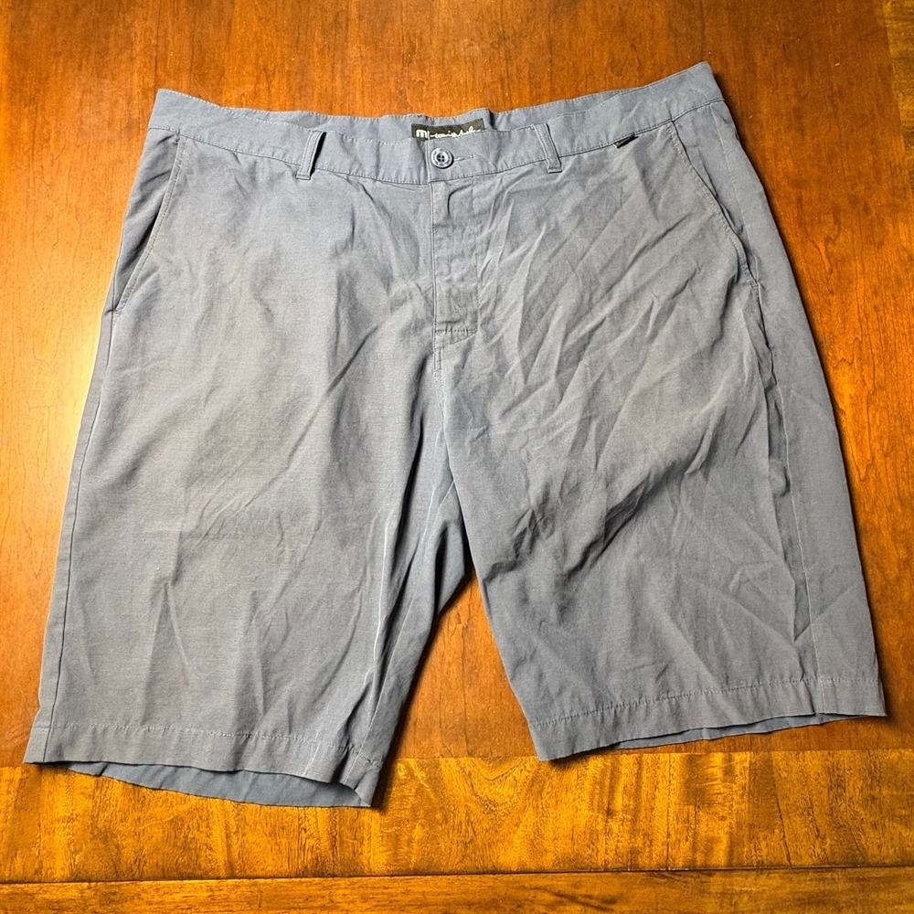 TravisMathew Blue Performance Golf Shorts Men's Size 40 Stretch Casual